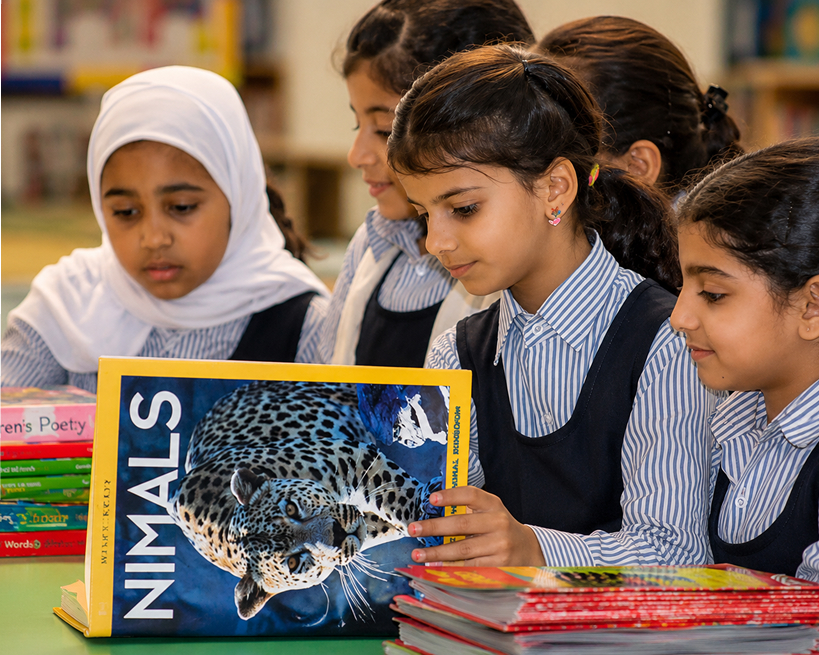 Elementary students reading together